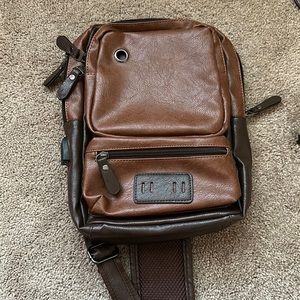 Men’s brown sling bag